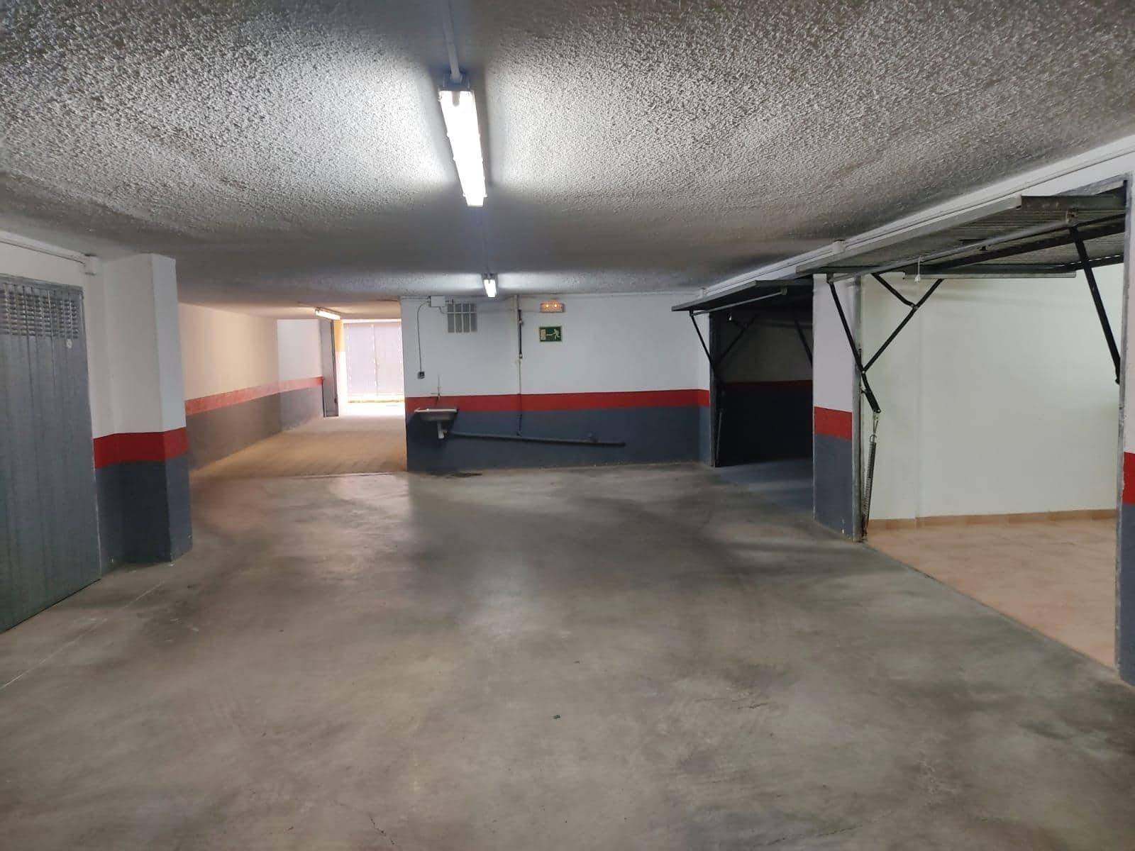 Garage til salg i Alzira - € 16.000 (Ref: 7576399)