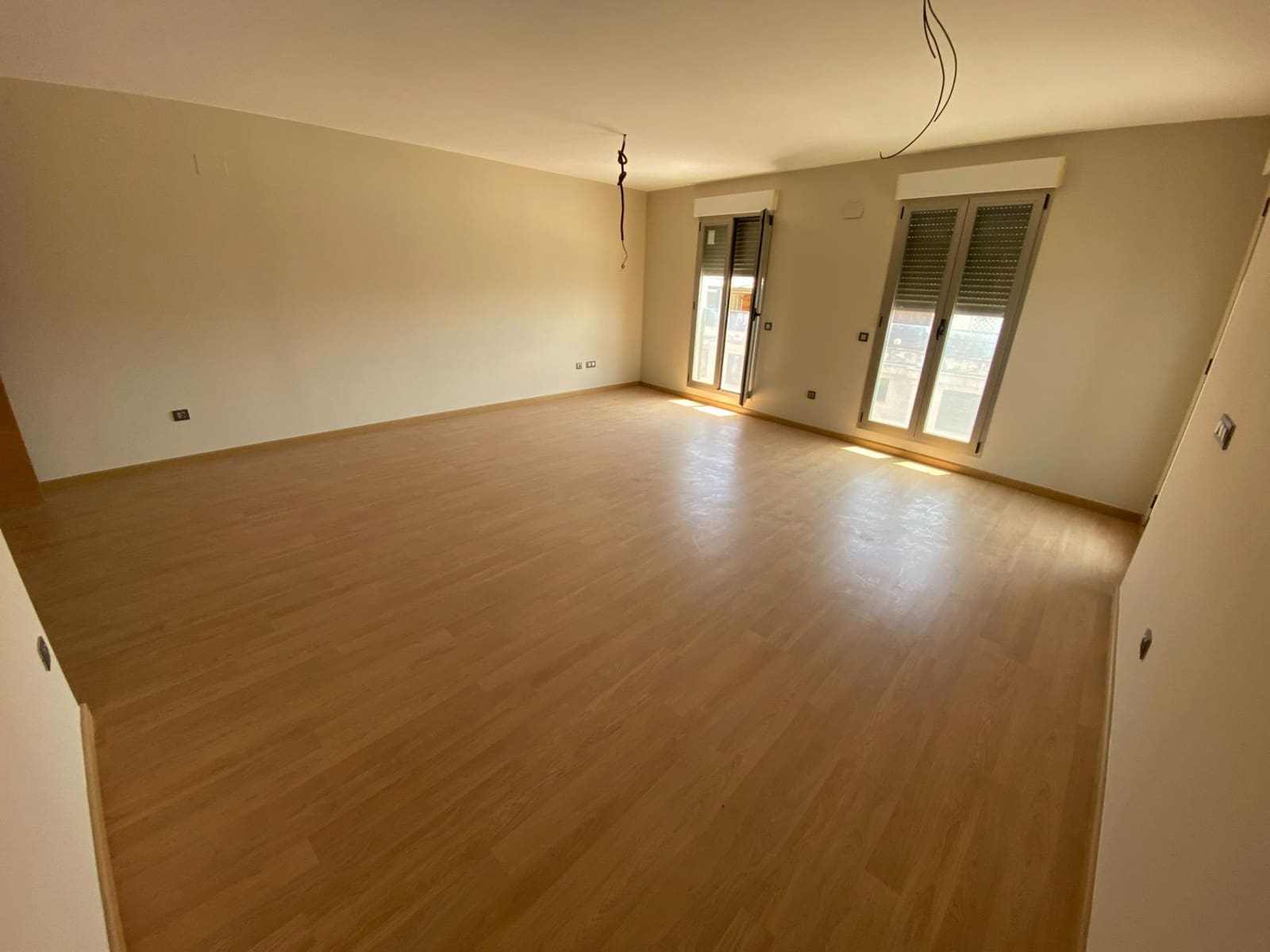 3 soveværelse Lejlighed til salg i Alzira - € 270.000 (Ref: 7621234)