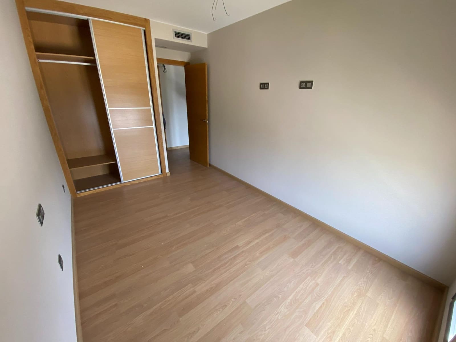 3 soveværelse Lejlighed til salg i Alzira - € 270.000 (Ref: 7621234)