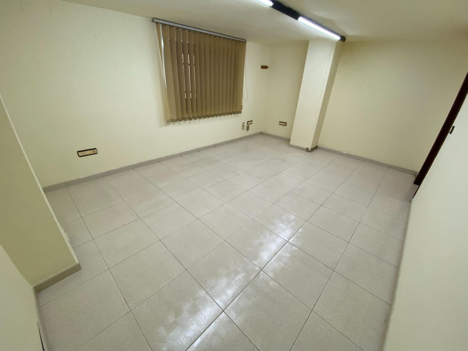 Büro zu verkaufen in Alzira - 75.000 € (Ref: 7628181)