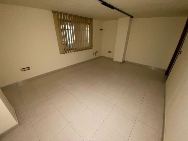 Office for sale in Alzira - € 75,000 (Ref: 7628181)