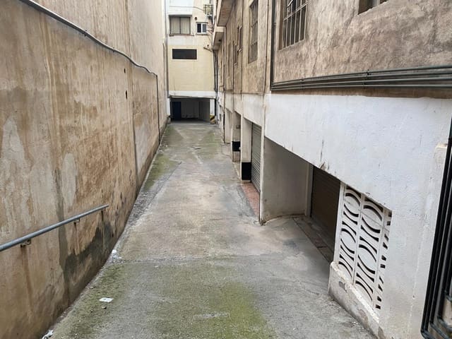 Garage in vendita in Alzira - 26.000 € (Rif: 7680204)