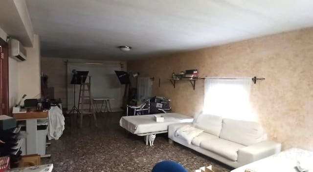 6 soverom Villa til salgs i Alzira med garasje - € 300 000 (Ref: 7712297)