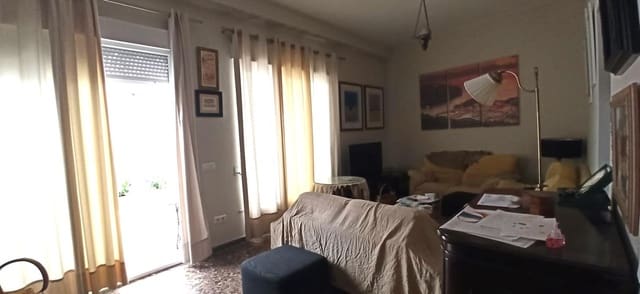 6 soverom Villa til salgs i Alzira med garasje - € 300 000 (Ref: 7712297)