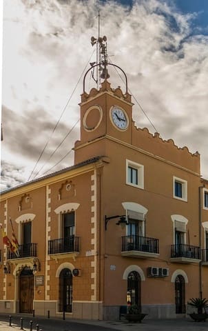 Grunde uden byggetilladelser til salg i Carcaixent - € 8.000 (Ref: 7733656)