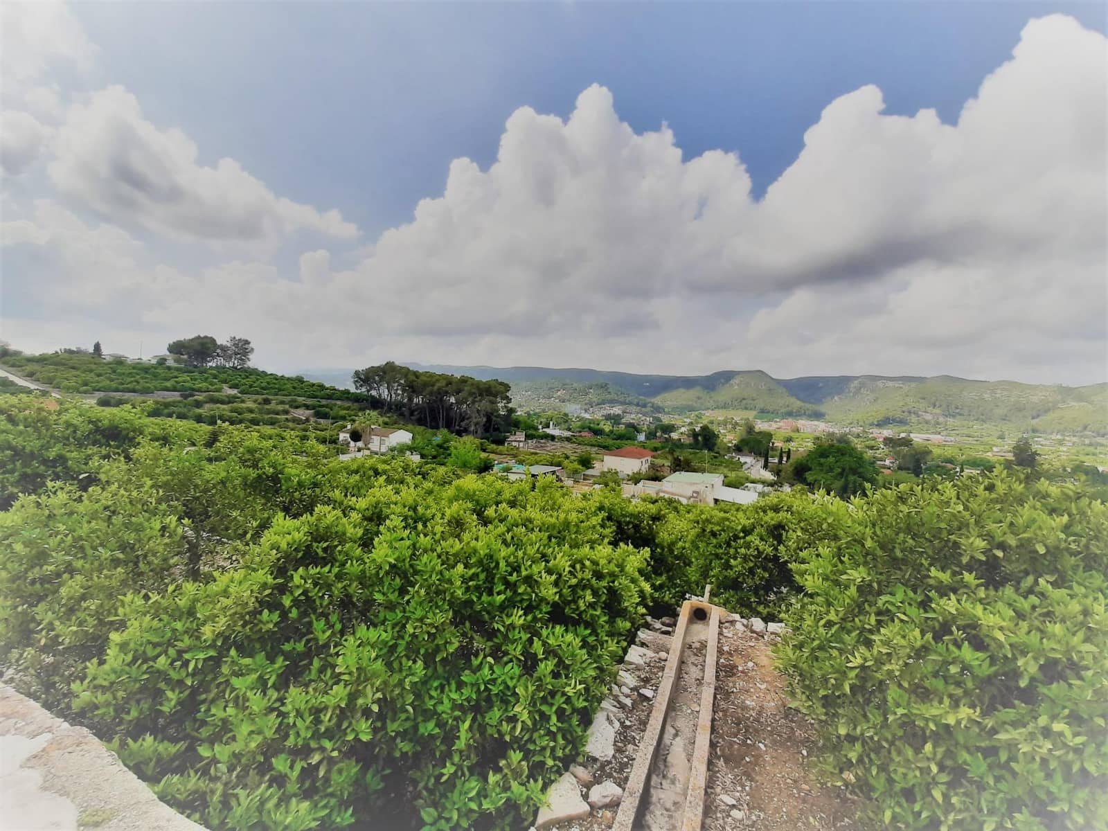 Grunde uden byggetilladelser til salg i Alzira - € 90.000 (Ref: 7733658)