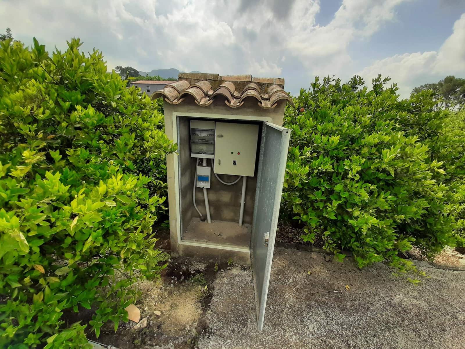 Grunde uden byggetilladelser til salg i Alzira - € 90.000 (Ref: 7733658)