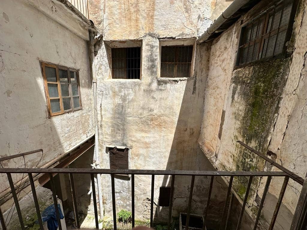 Apartamento de 4 habitaciones en Alzira en venta - 106.000 € (Ref: 7789540)
