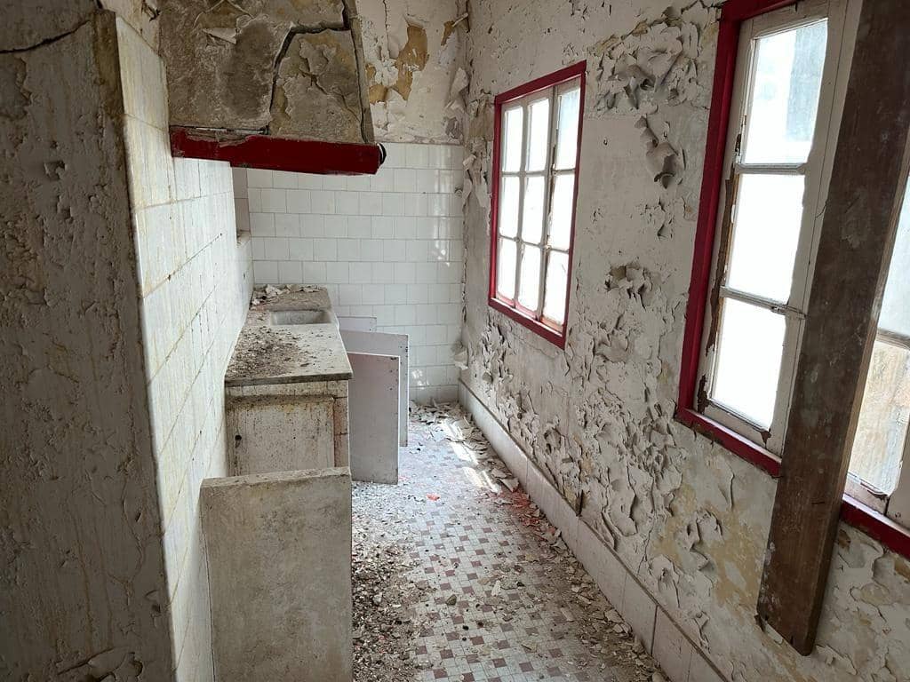 Apartamento de 4 habitaciones en Alzira en venta - 106.000 € (Ref: 7789540)