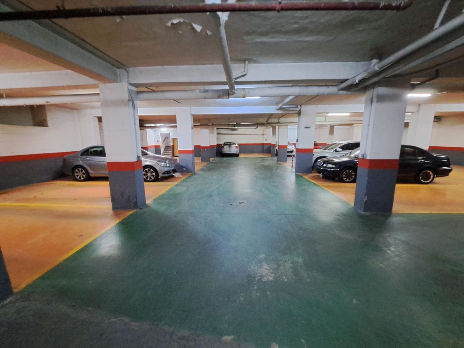 Garagem para venda em Alzira - 26 000 € (Ref: 7795967)