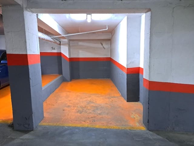 Garagem para venda em Alzira - 26 000 € (Ref: 7795967)