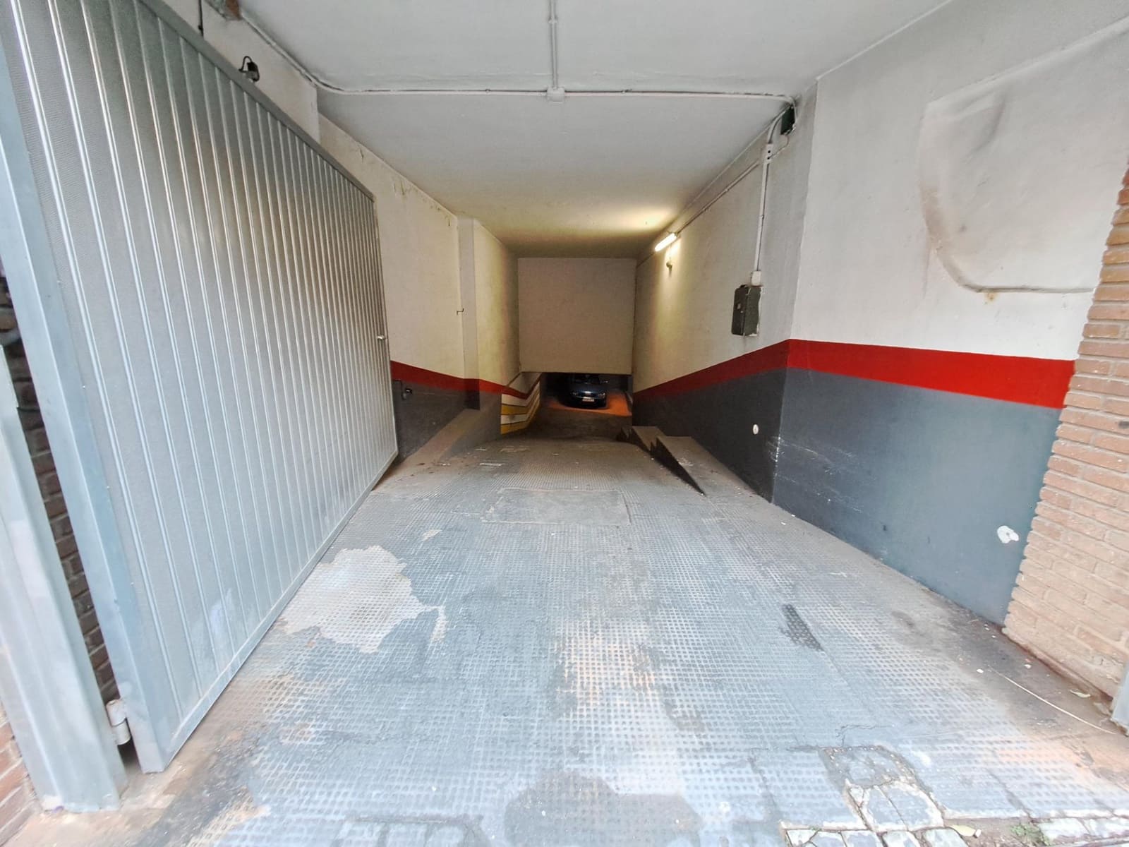 Garagem para venda em Alzira - 26 000 € (Ref: 7795967)