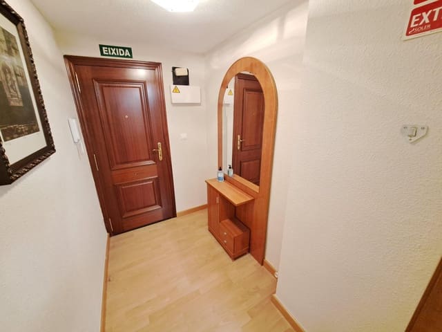 Office for rent in Alzira - € 350 (Ref: 7810423)