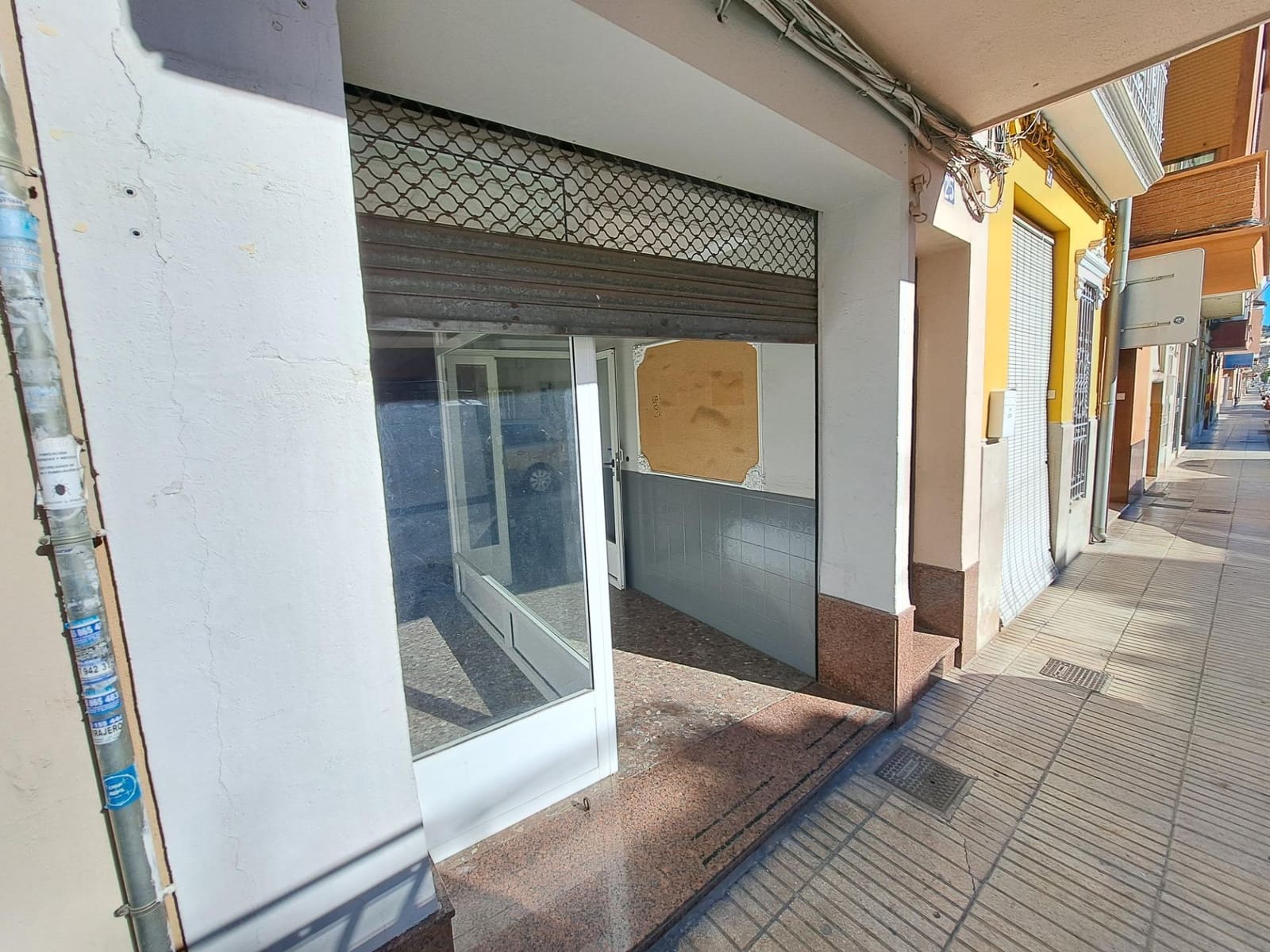 Erhverv til leje i Alzira - € 400 (Ref: 7889924)