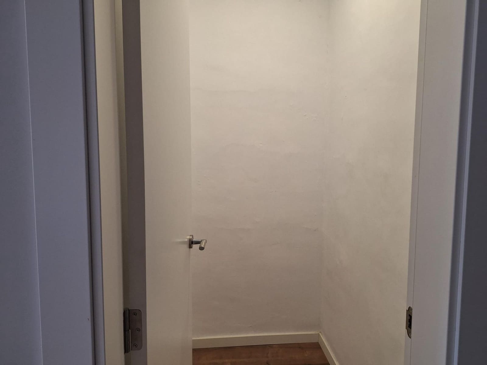 2 slaapkamer Flat te huur in Carcaixent - € 710 (Ref: 7889925)