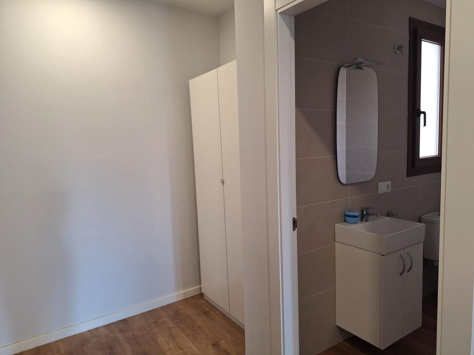 2 slaapkamer Flat te huur in Carcaixent - € 710 (Ref: 7889925)