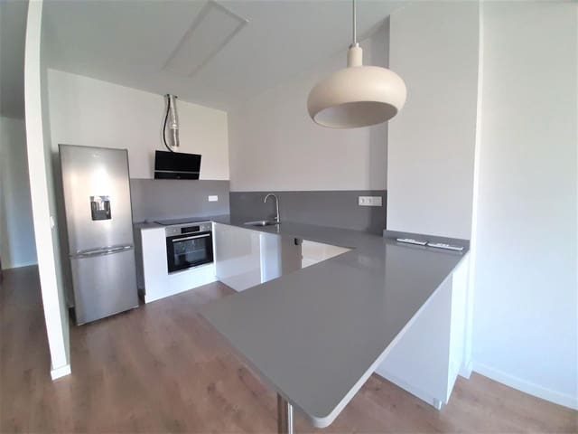 2 slaapkamer Flat te huur in Carcaixent - € 710 (Ref: 7889925)