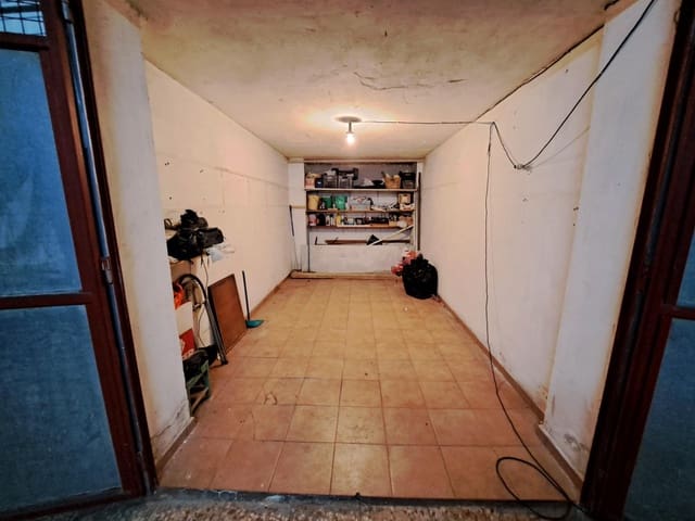 Garaż na sprzedaż w Alzira - 14 500 € (Ref: 7889927)