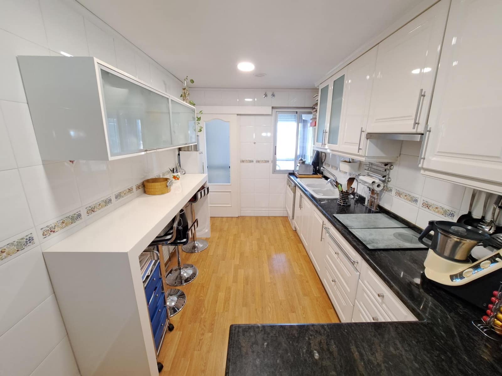 4 soveværelse Lejlighed til salg i Alzira med garage - € 470.000 (Ref: 7904532)