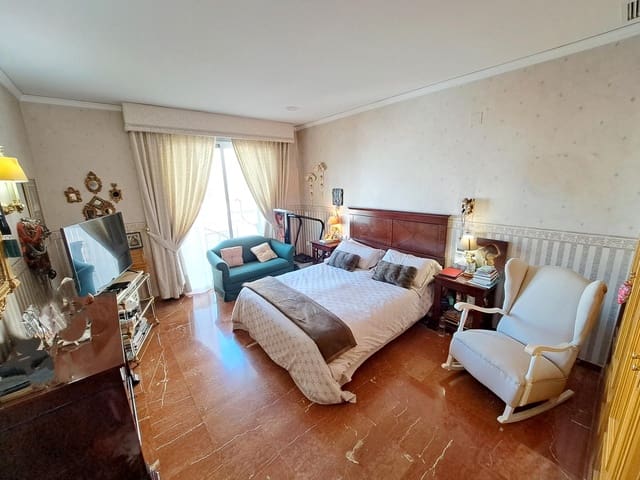 4 soverom Leilighet til salgs i Alzira med garasje - € 470 000 (Ref: 7904532)