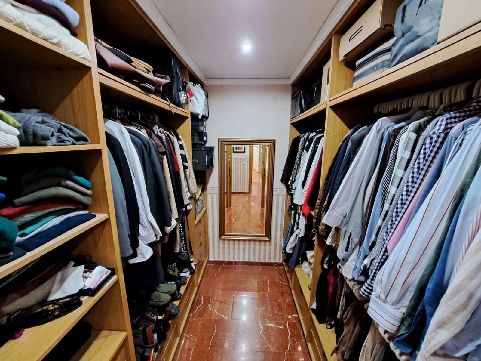 4 soveværelse Lejlighed til salg i Alzira med garage - € 470.000 (Ref: 7904532)