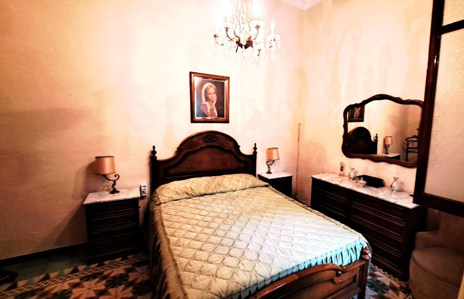 5 soveværelse Byhus til salg i Carcaixent - € 215.000 (Ref: 8032919)