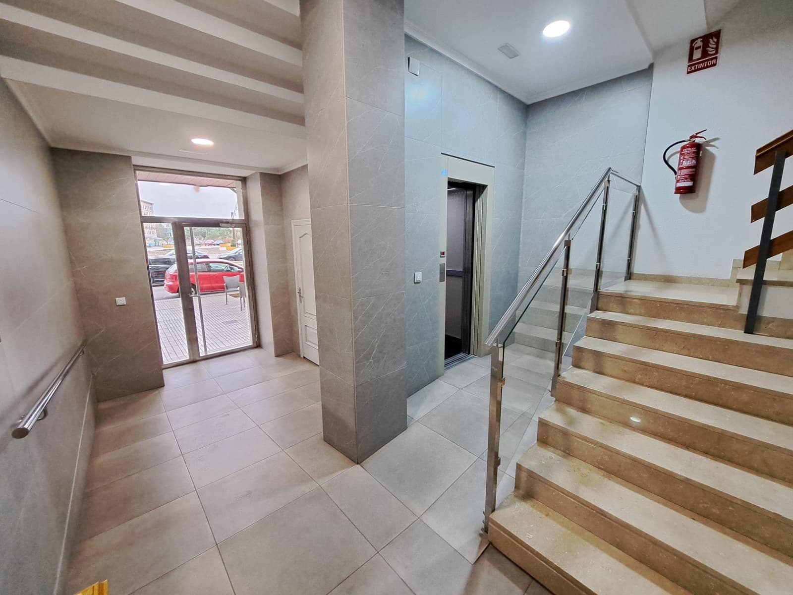 3 soverom Leilighet til salgs i Alzira - € 185 000 (Ref: 8069285)