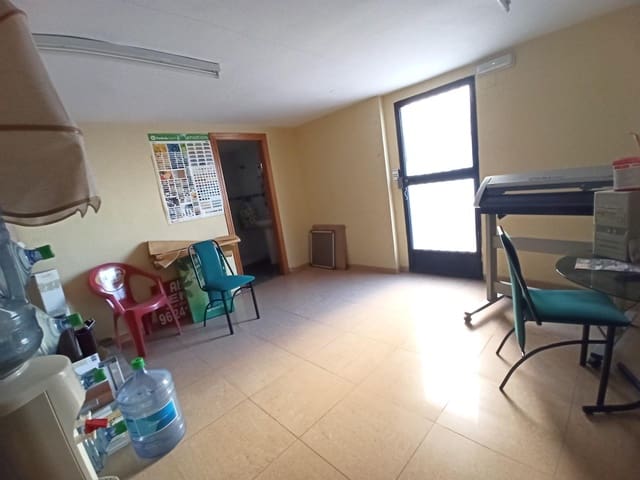 Azienda in vendita in Alzira - 135.000 € (Rif: 8083365)