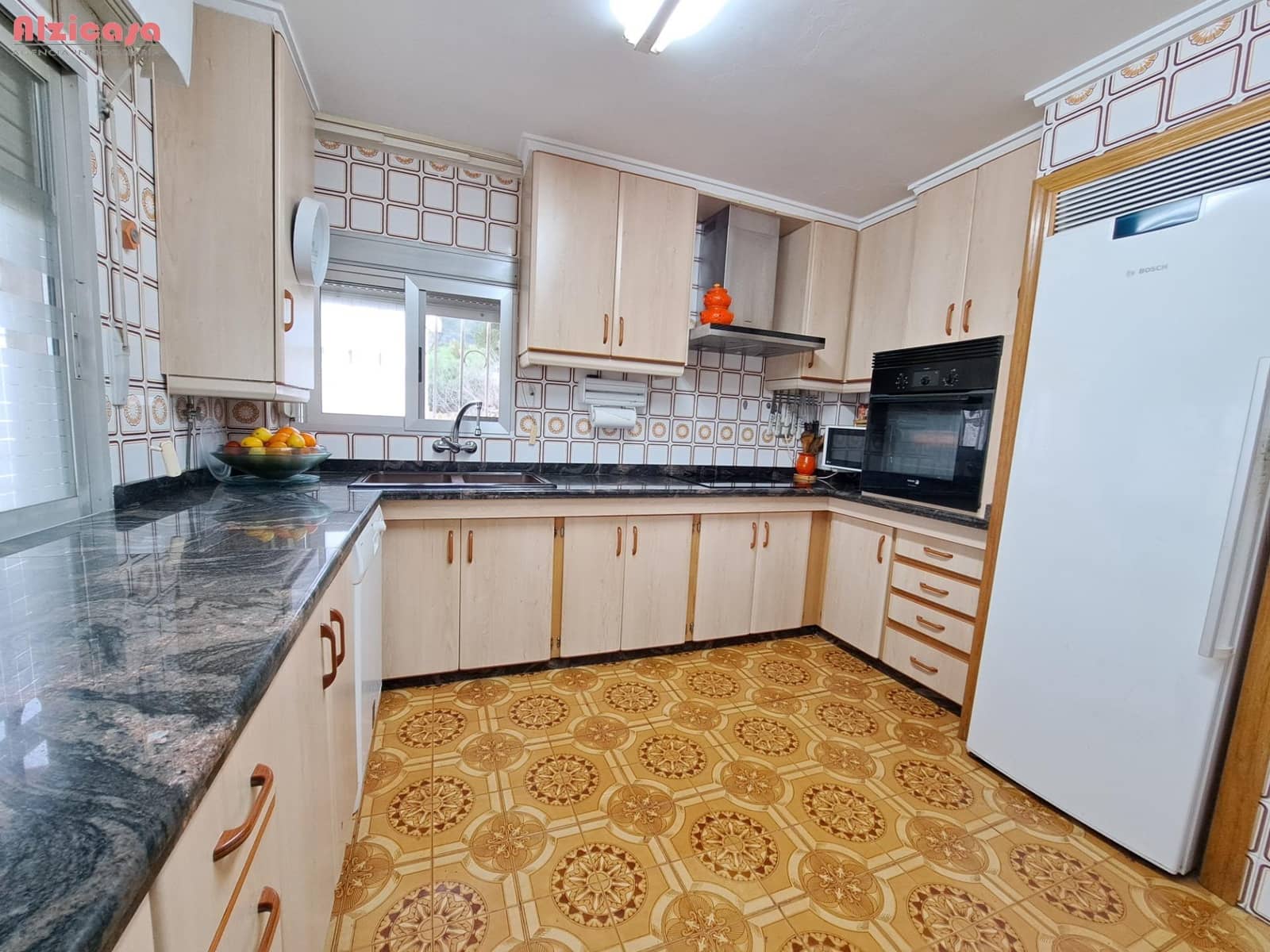 4 soveværelse Villa til salg i Corbera - € 195.000 (Ref: 8083367)