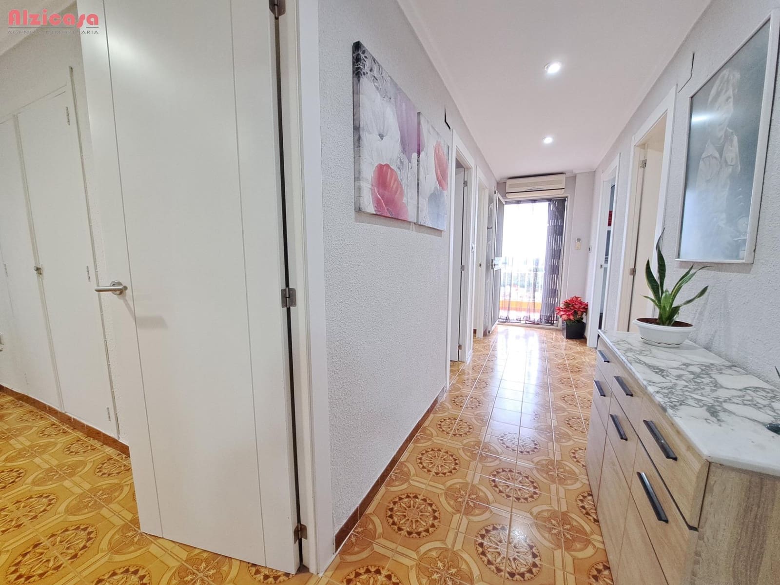 4 soveværelse Villa til salg i Corbera - € 195.000 (Ref: 8083367)