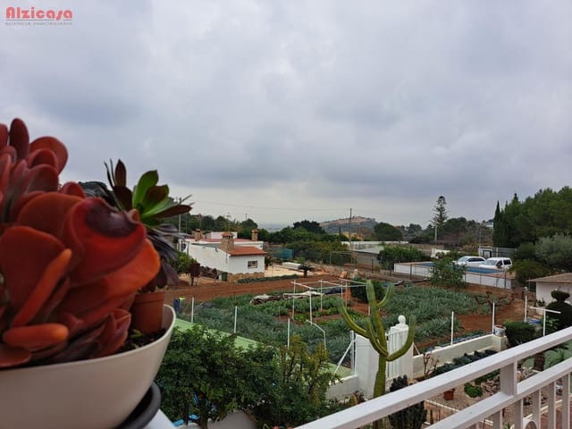 Chalet de 4 habitaciones en Corbera en venta - 195.000 € (Ref: 8083367)