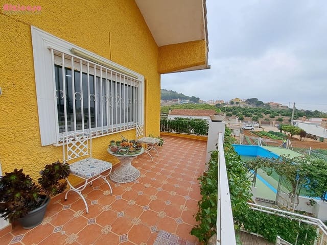 Chalet de 4 habitaciones en Corbera en venta - 195.000 € (Ref: 8083367)