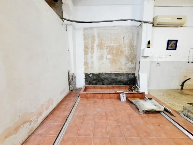 Komercyjne na sprzedaż w Carcaixent - 55 000 € (Ref: 8108646)