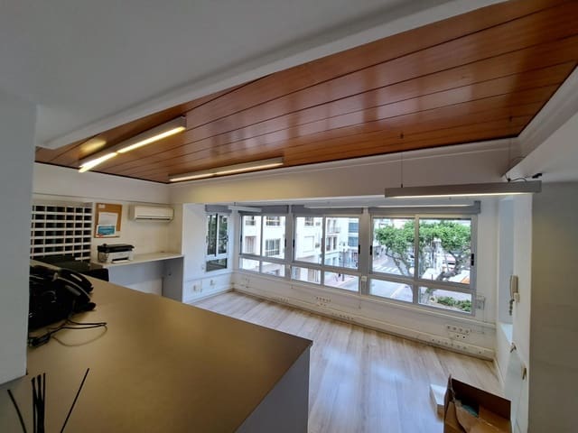 3 sypialnia Biuro do wynajęcia w Alzira - 600 € (Ref: 8155083)