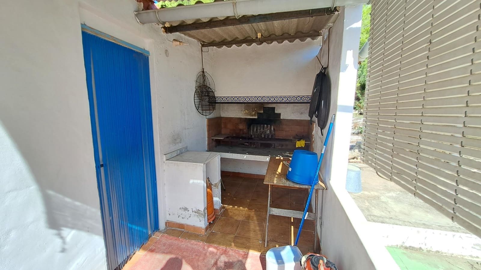 2 soveværelse Villa til salg i Alberic med swimmingpool - € 180.000 (Ref: 8189657)