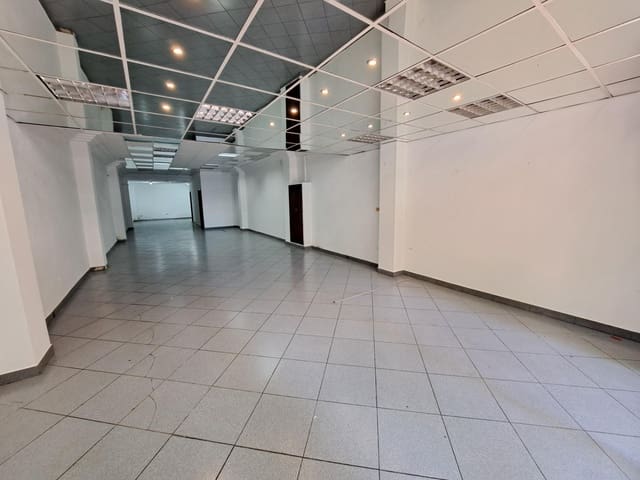 Kommersiell til leie i Alzira - € 950 (Ref: 8197679)