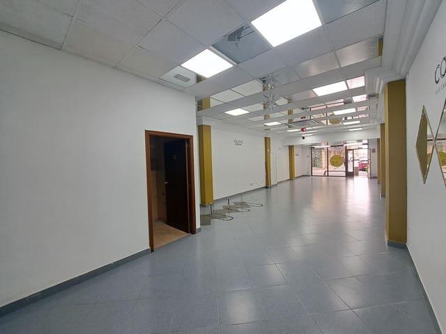 Kommersiell att hyra i Alzira - 950 € (Ref: 8197679)
