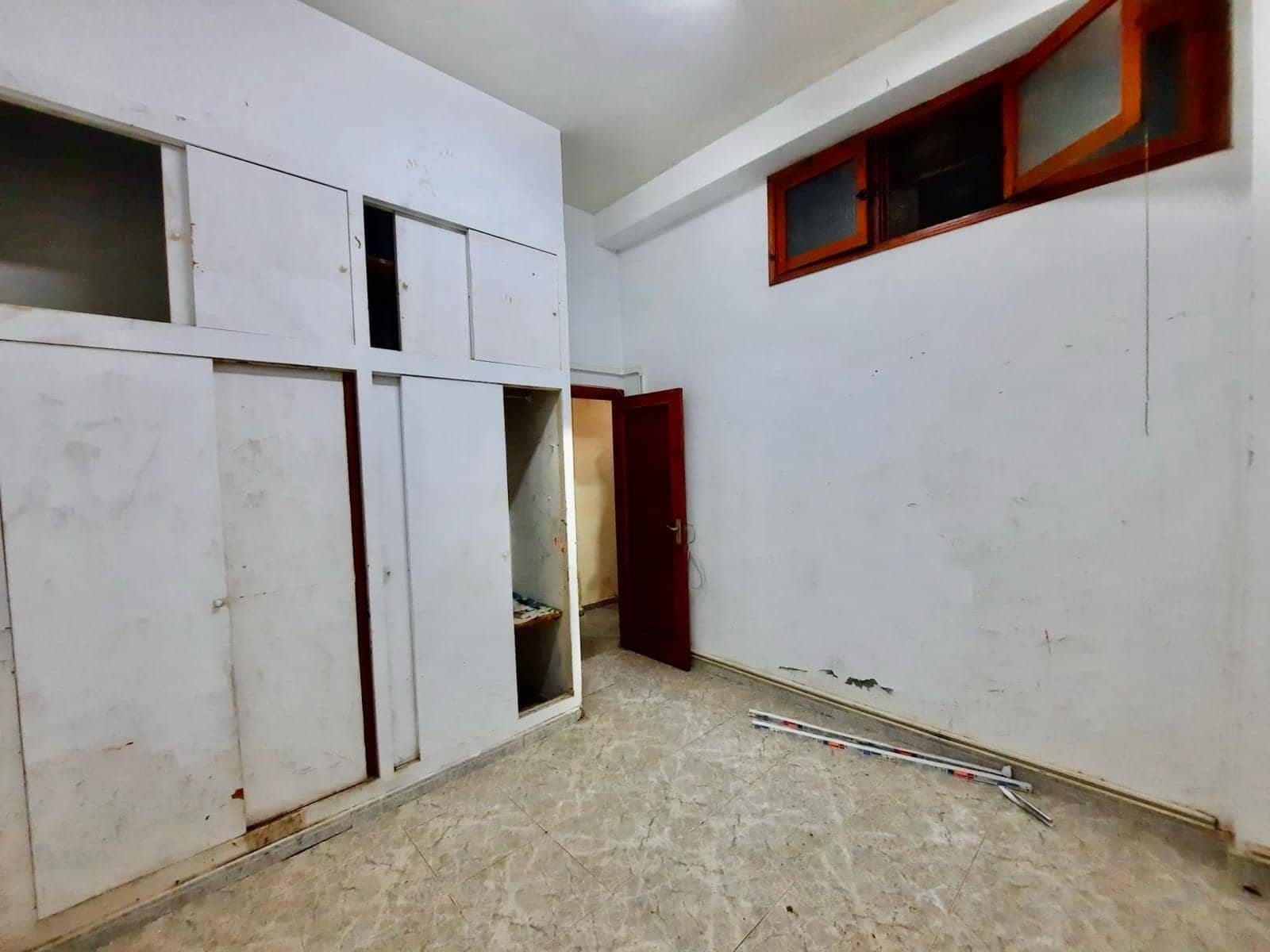 Erhverv til salg i Albalat de la Ribera - € 55.000 (Ref: 8202019)