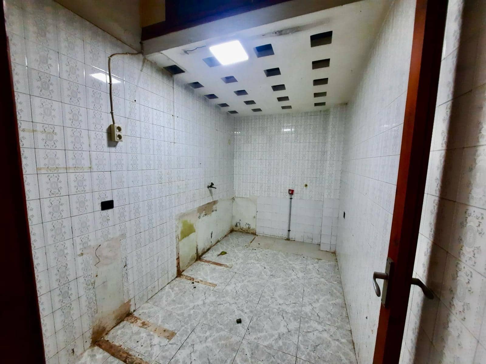 Erhverv til salg i Albalat de la Ribera - € 55.000 (Ref: 8202019)