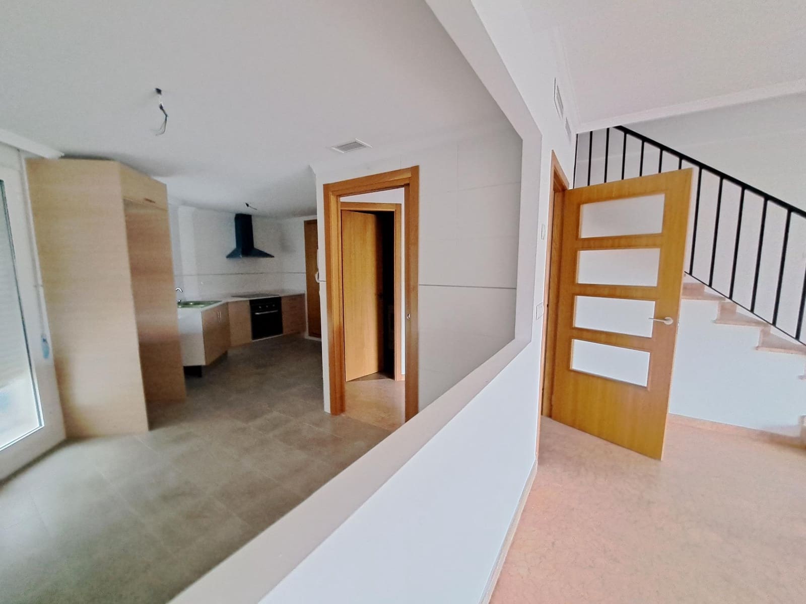 3 soverom Rekkehus til salgs i Rafelguaraf med garasje - € 122 000 (Ref: 8216158)