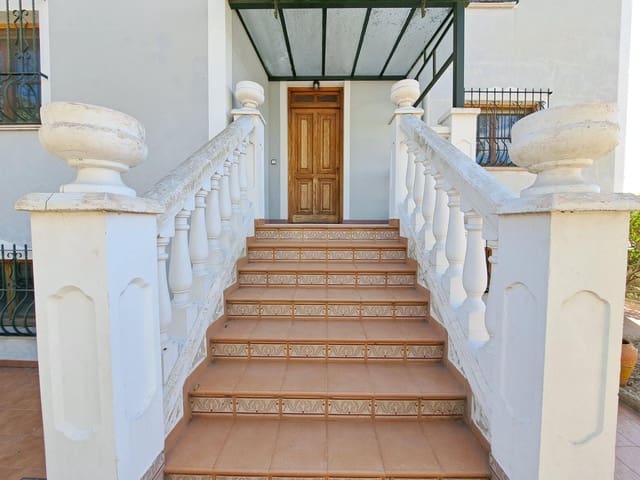 Chalet de 5 habitaciones en Riola en venta con garaje - 320.000 € (Ref: 8245444)