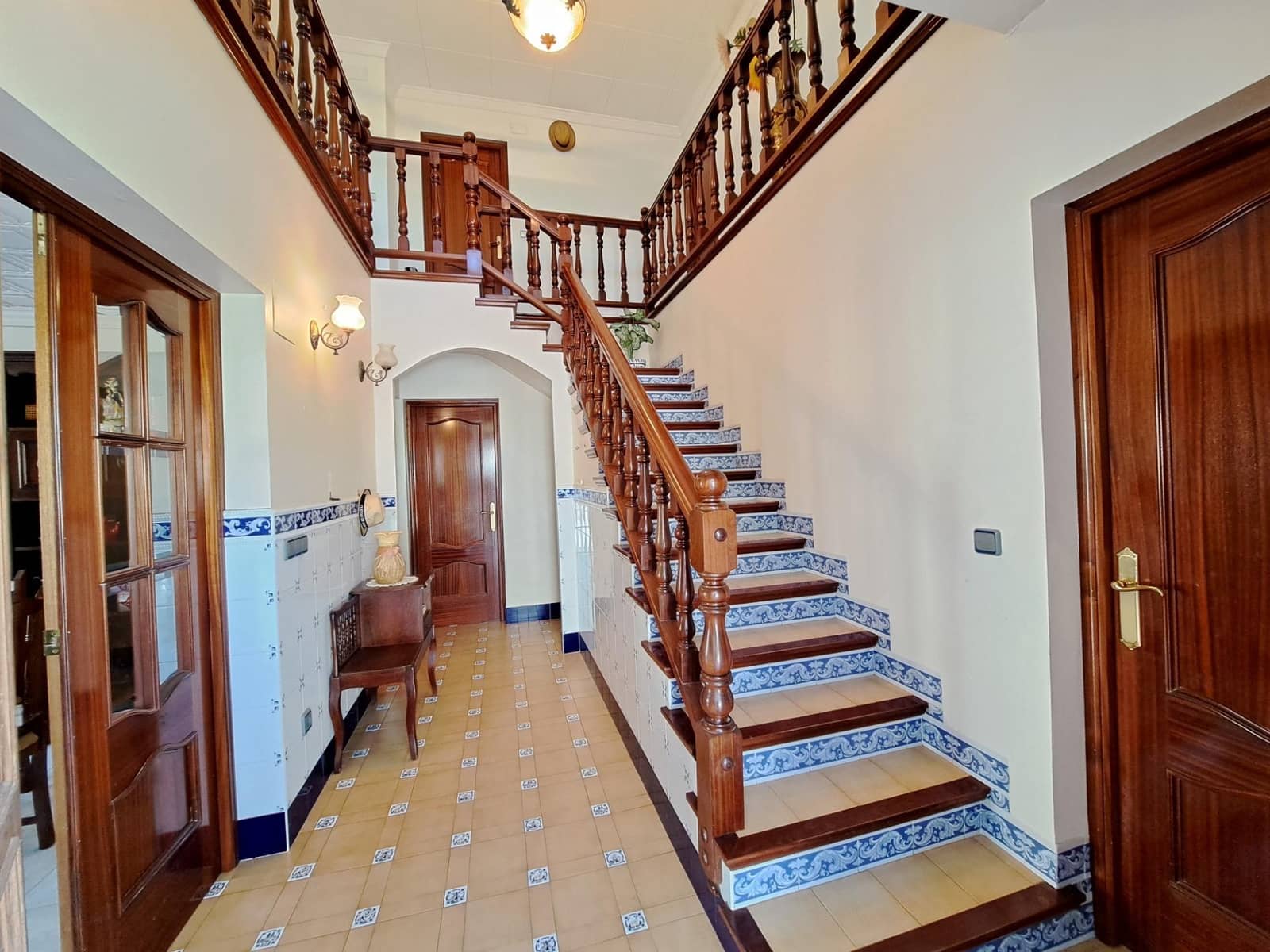 5 soverom Villa til salgs i Riola med garasje - € 320 000 (Ref: 8245444)