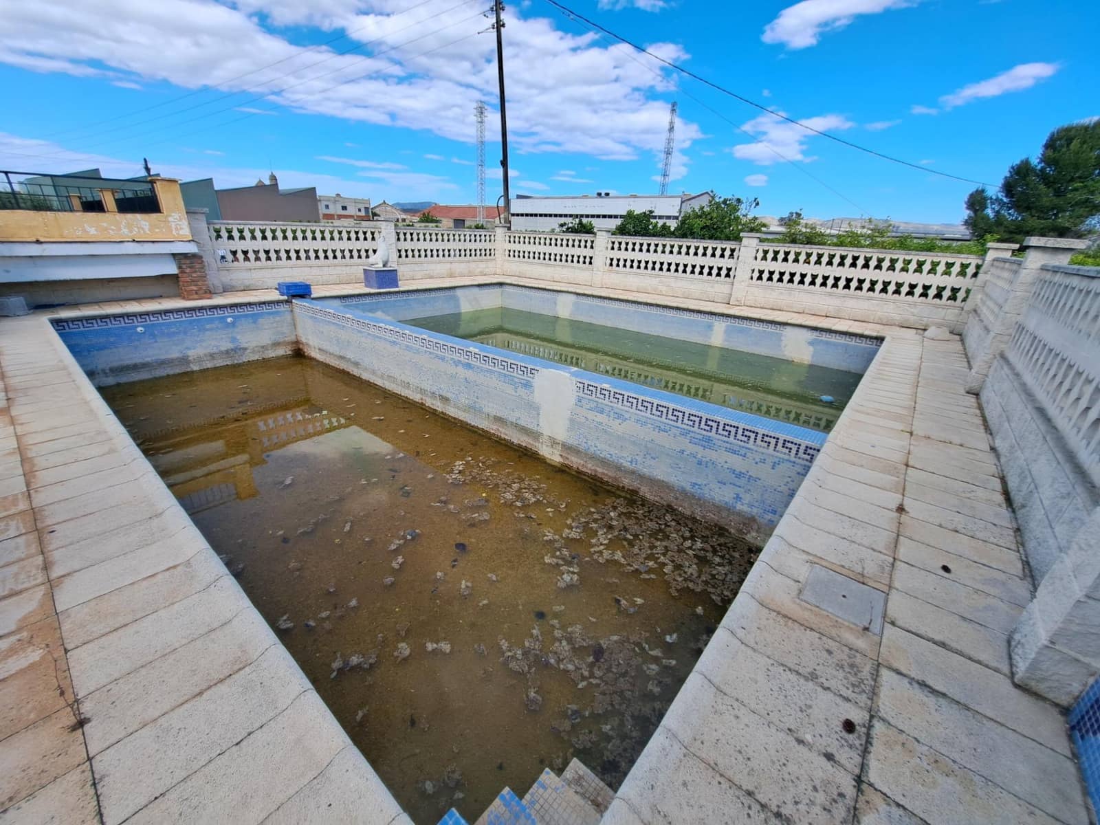 5 soveværelse Finca/Landehus til salg i La Pobla Llarga med swimmingpool - € 300.000 (Ref: 8268375)