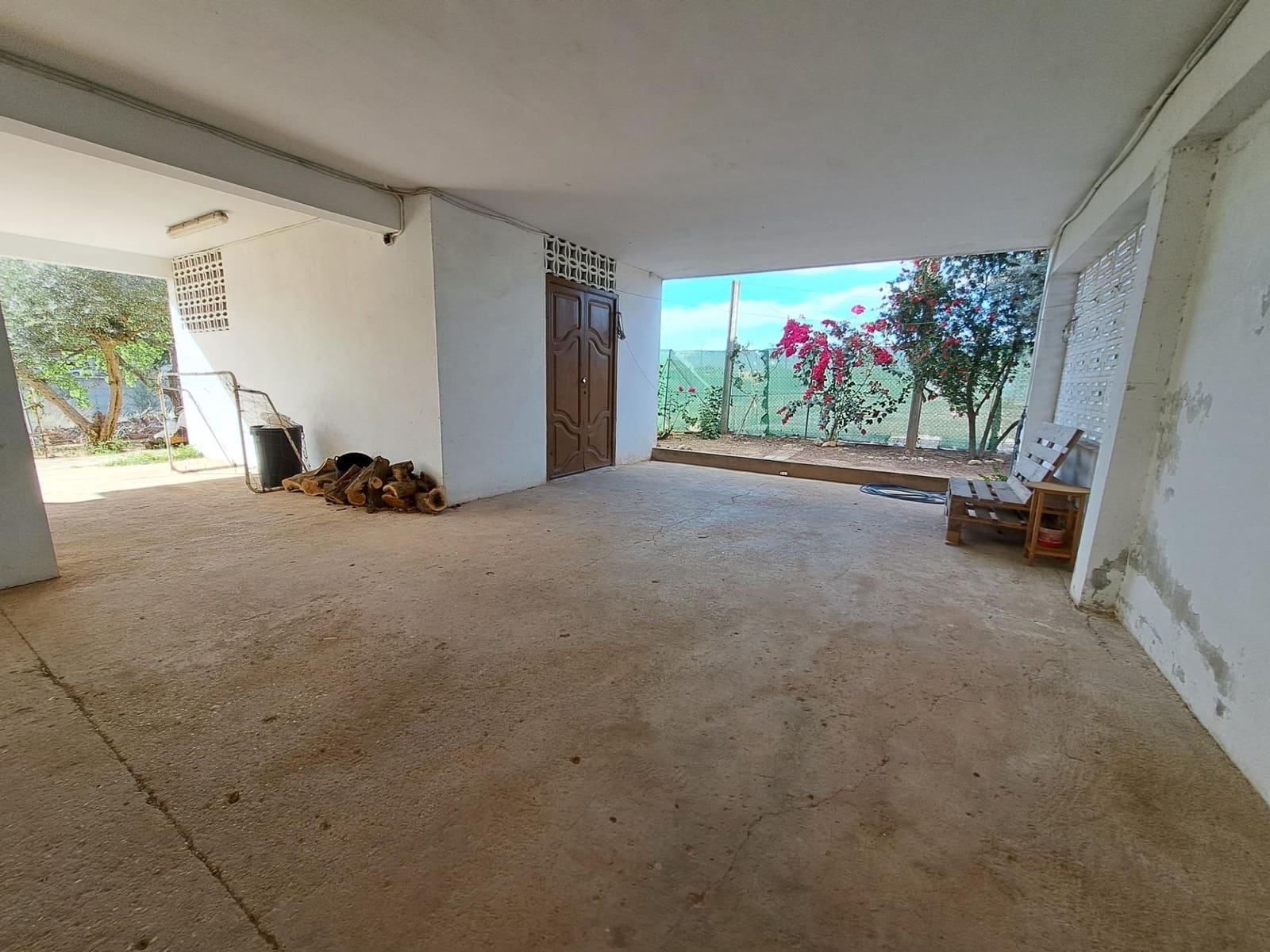 5 soveværelse Finca/Landehus til salg i La Pobla Llarga med swimmingpool - € 300.000 (Ref: 8268375)