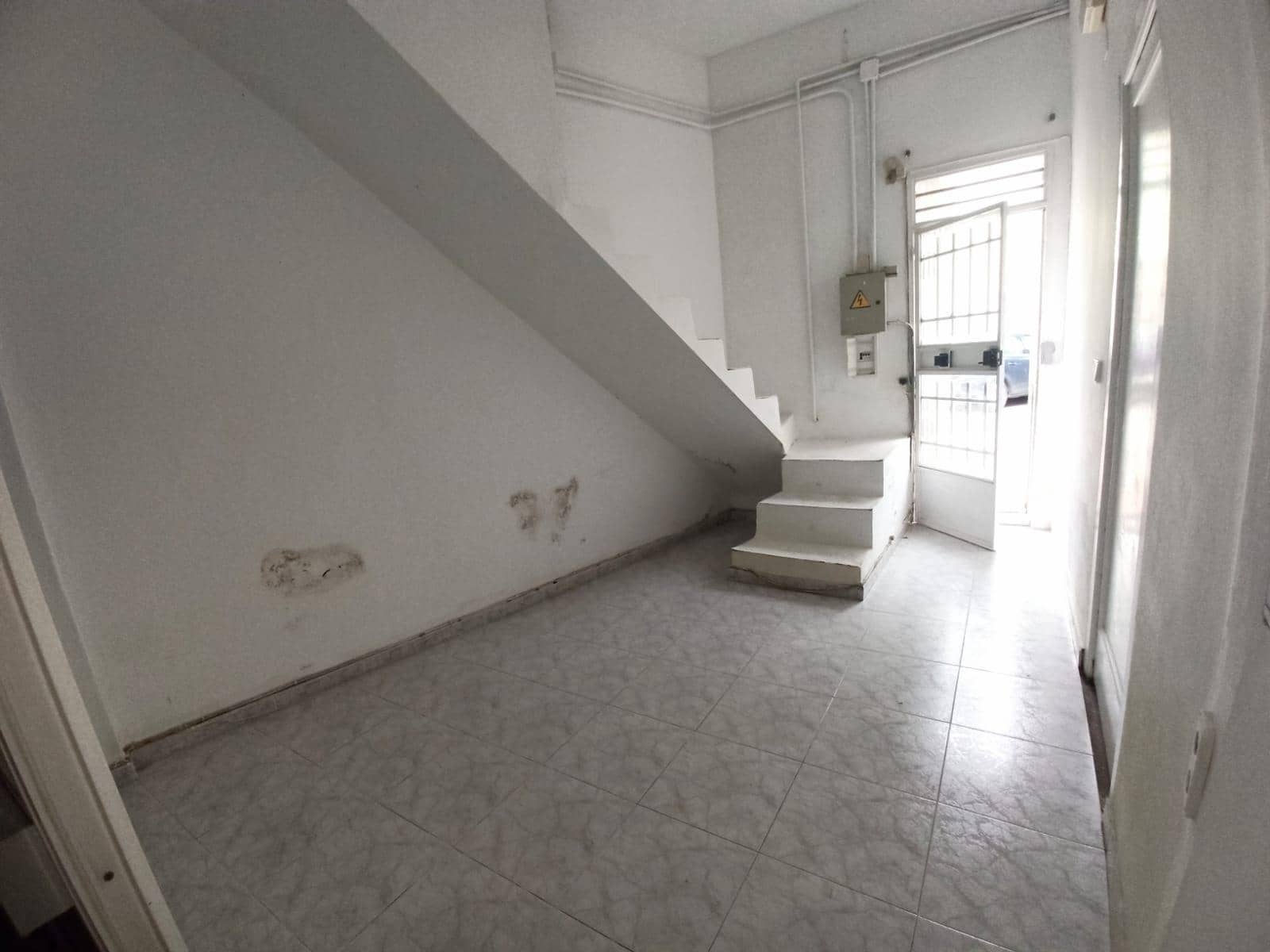 Kommersiell til salgs i Corbera - € 80 000 (Ref: 8287021)