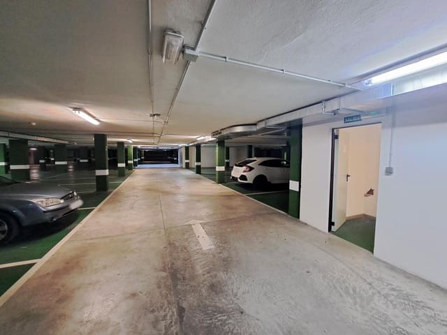 Garagem para venda em Alzira - 14 500 € (Ref: 8300846)