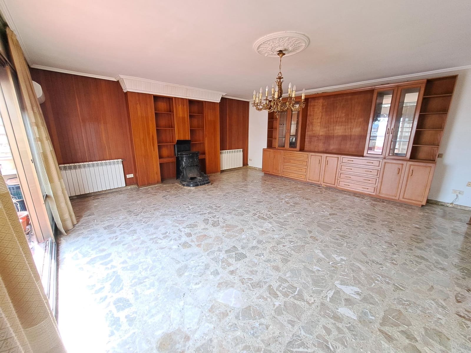 5 soveværelse Penthouse til salg i Carcaixent med garage - € 250.000 (Ref: 8327707)