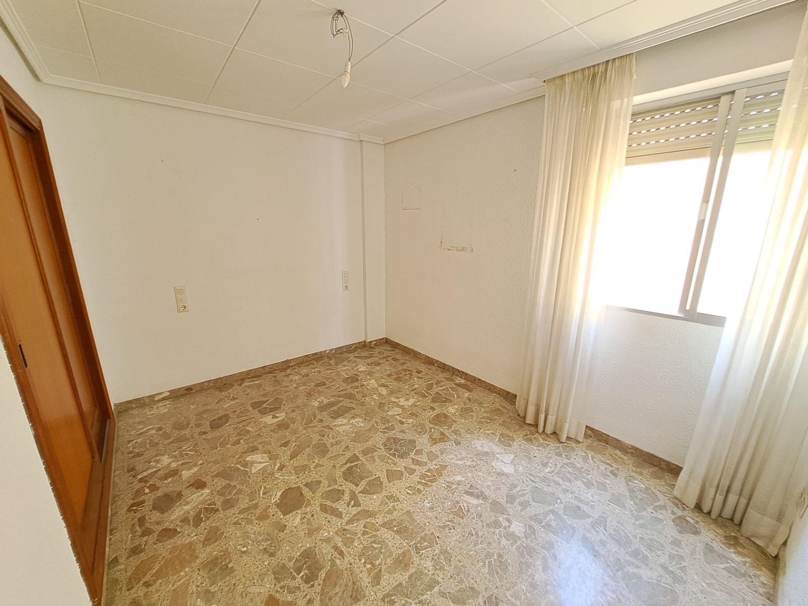 5 soveværelse Penthouse til salg i Carcaixent med garage - € 250.000 (Ref: 8327707)