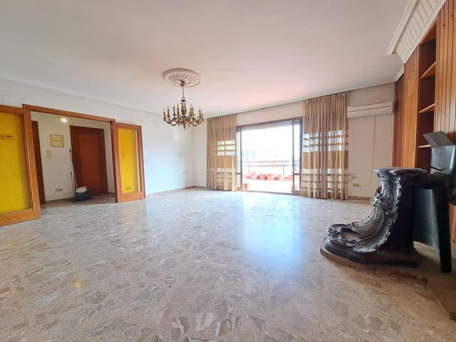 5 slaapkamer Penthouse te koop in Carcaixent met garage - € 250.000 (Ref: 8327707)