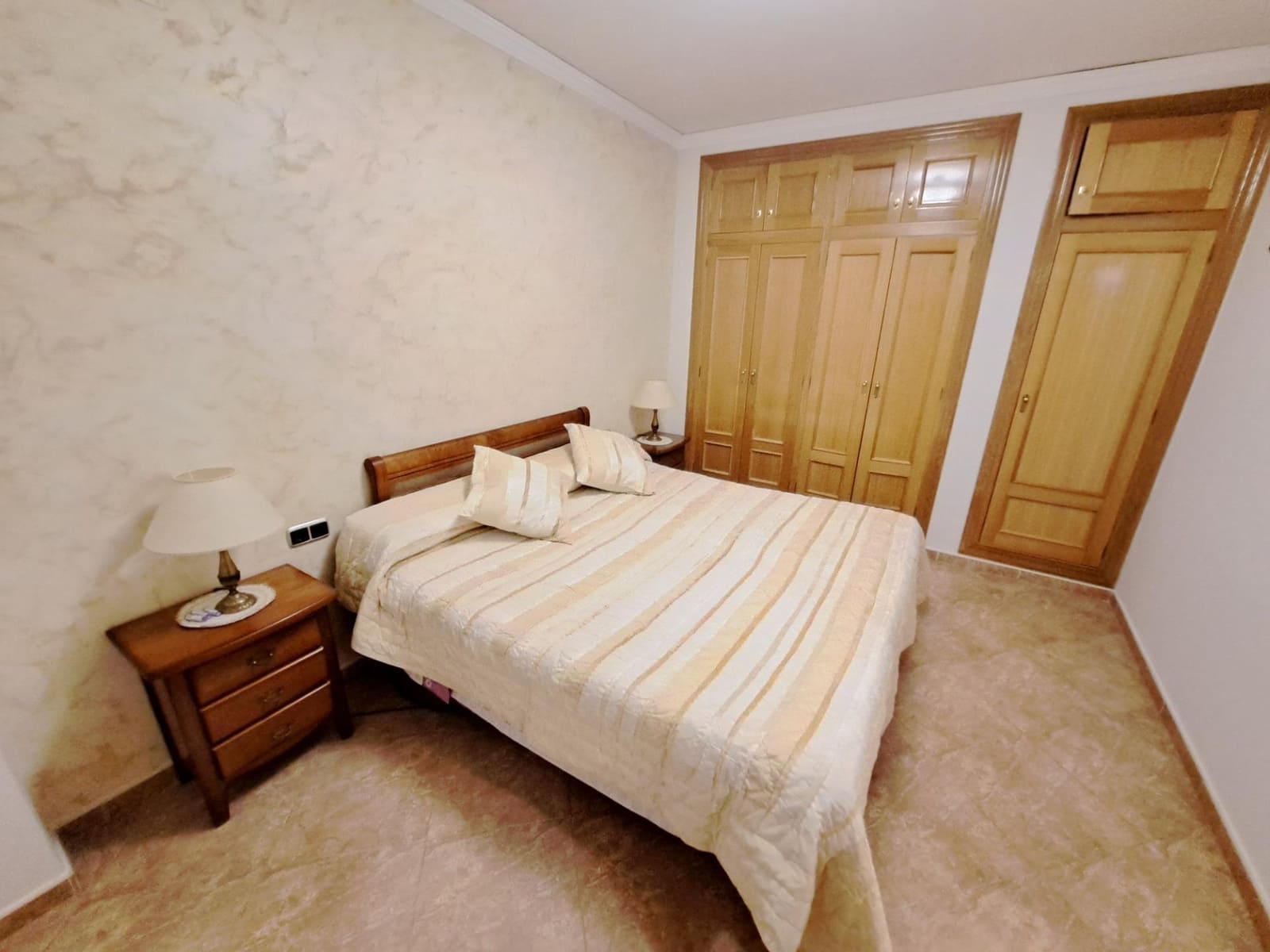 4 soveværelse Byhus til salg i Rafelguaraf med garage - € 260.000 (Ref: 8339972)